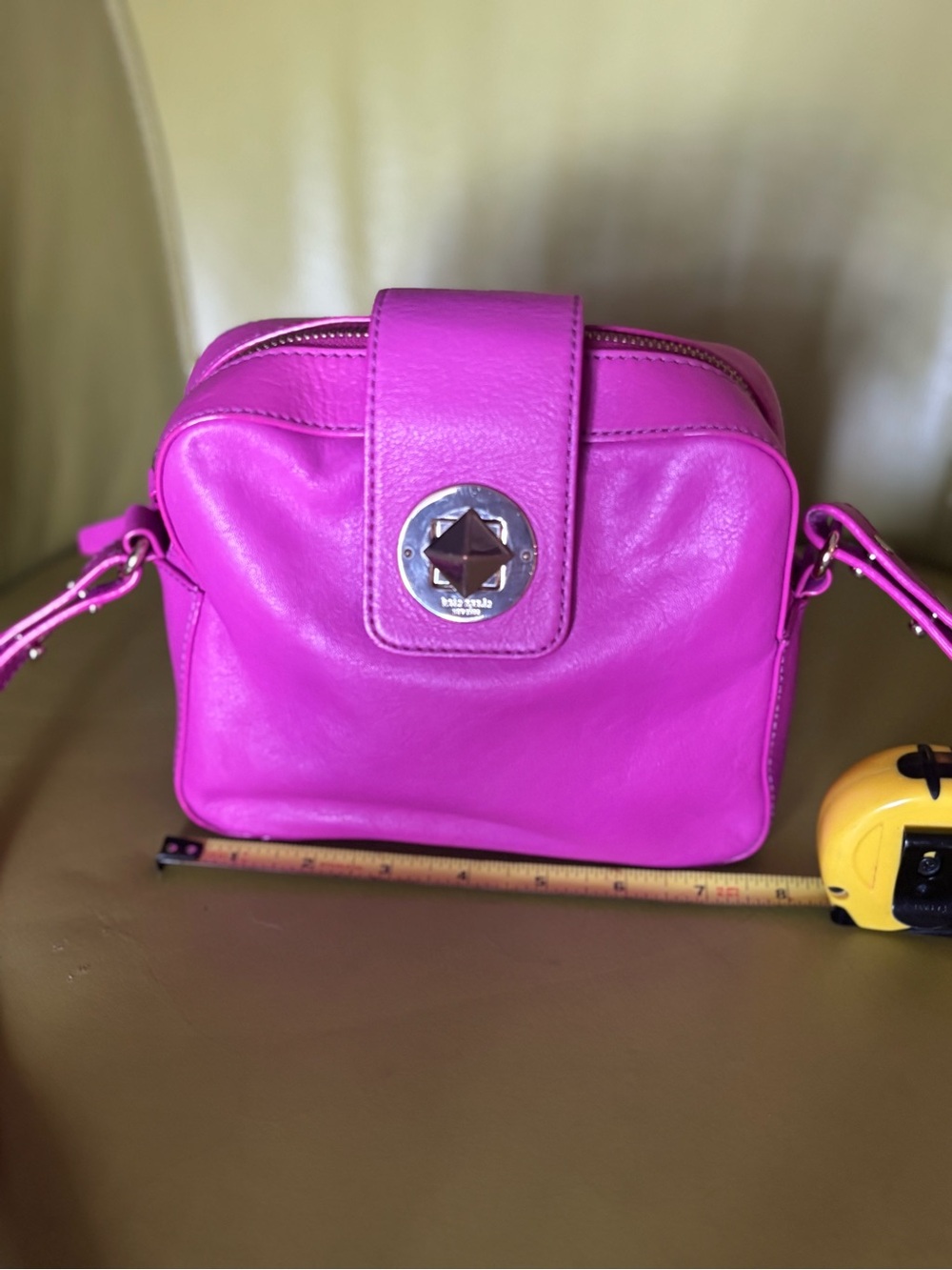 Kate Spade New York Hot Pink Fuchsia Leather Turnlock Crossbody Camera Bag